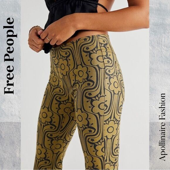 Free People Penny Pull On Jeans Floral Patterned Flare Pants Size 32 New - Picture 4 of 6